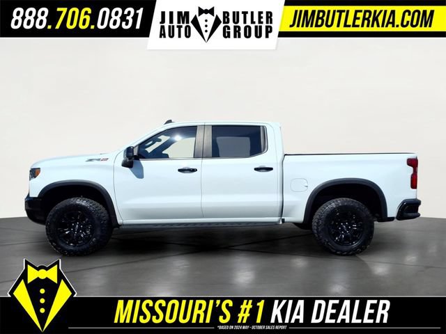 Used 2023 Chevrolet Silverado 1500 ZR2 w/ Technology Package AWD/4WD image 5