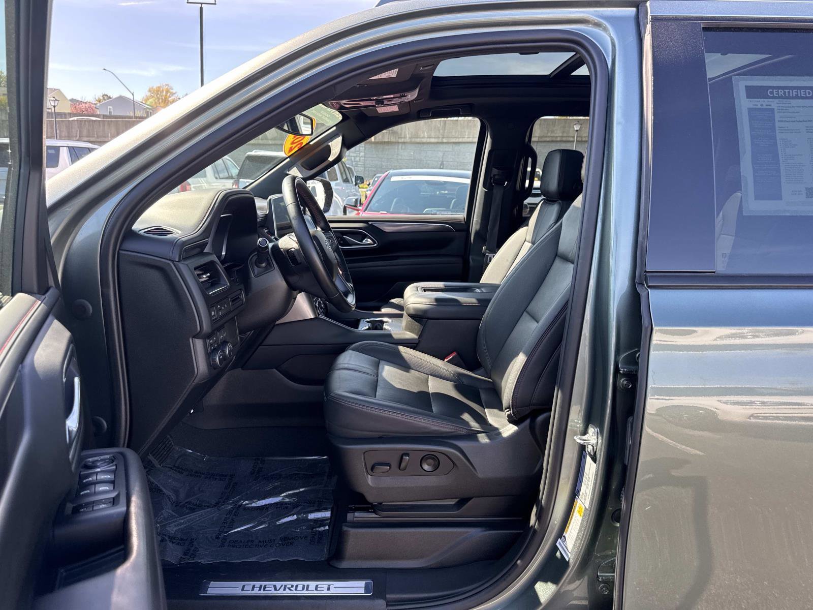 Certified 2023 Chevrolet Suburban RST image 21