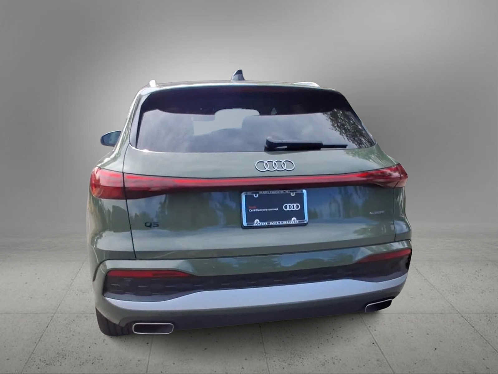Certified 2025 Audi Q5 Premium w/ Convenience Package AWD/4WD image 7