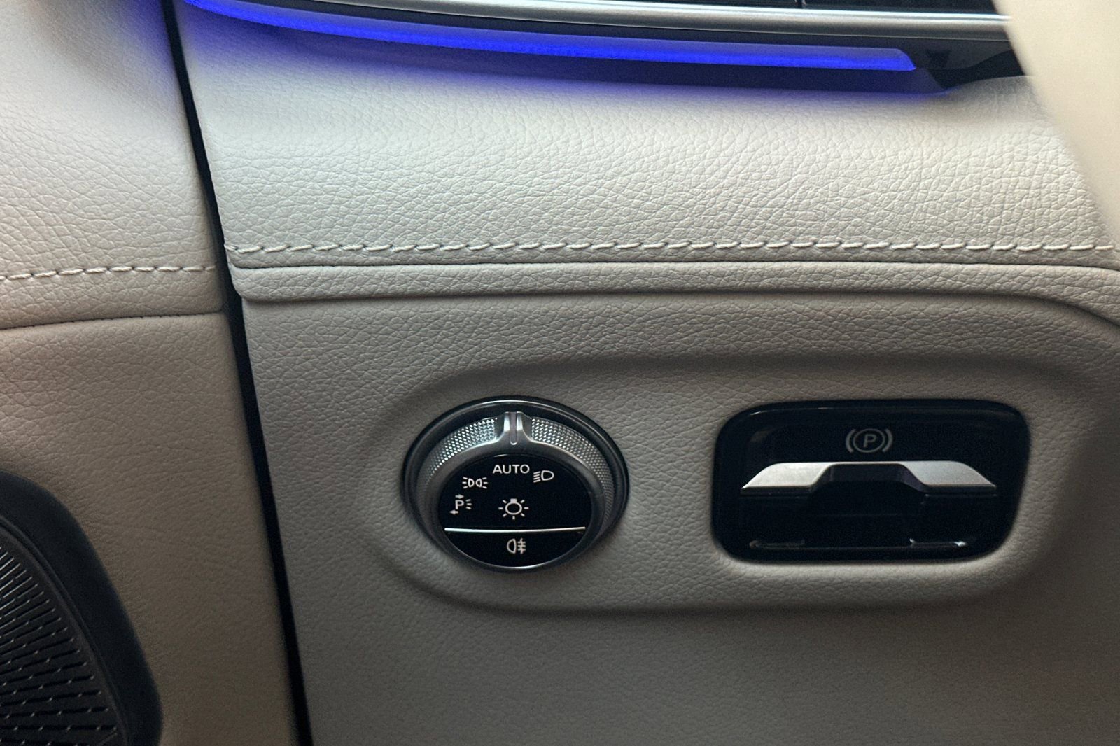 Certified 2023 Mercedes-Benz EQS 580 4MATIC SUV image 32