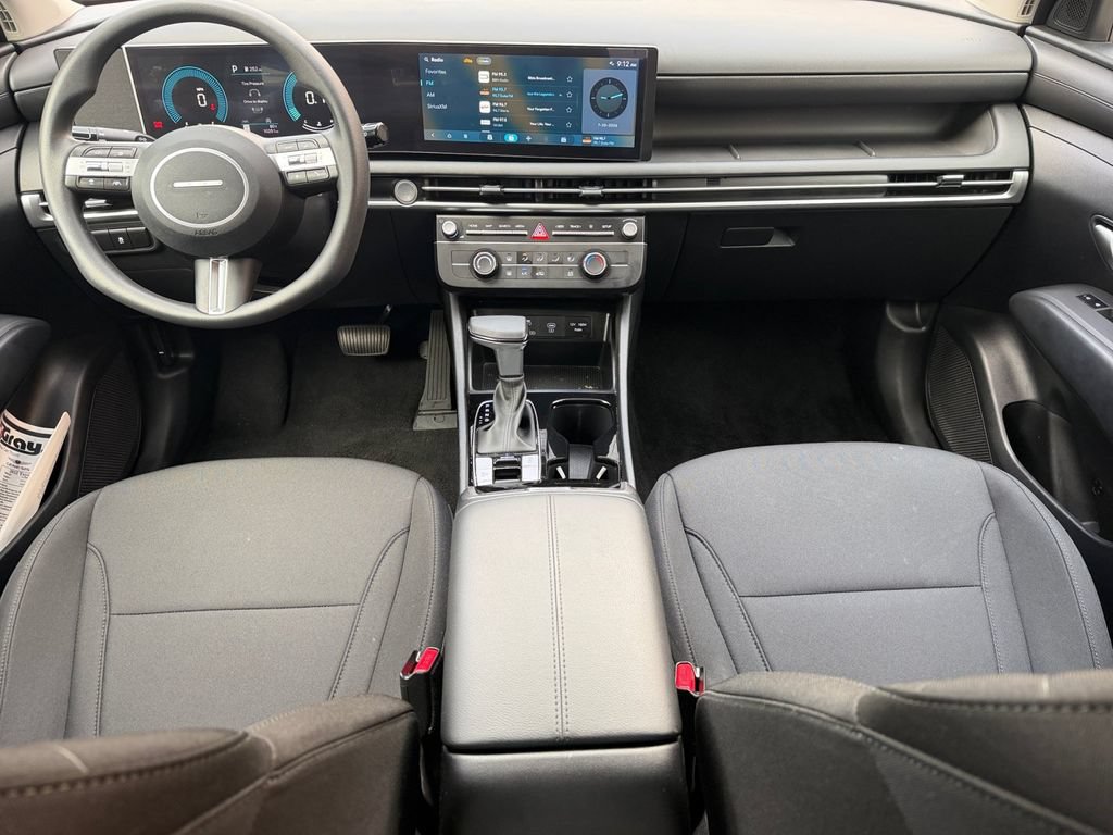 Used 2026 Hyundai Tucson SE FWD image 16
