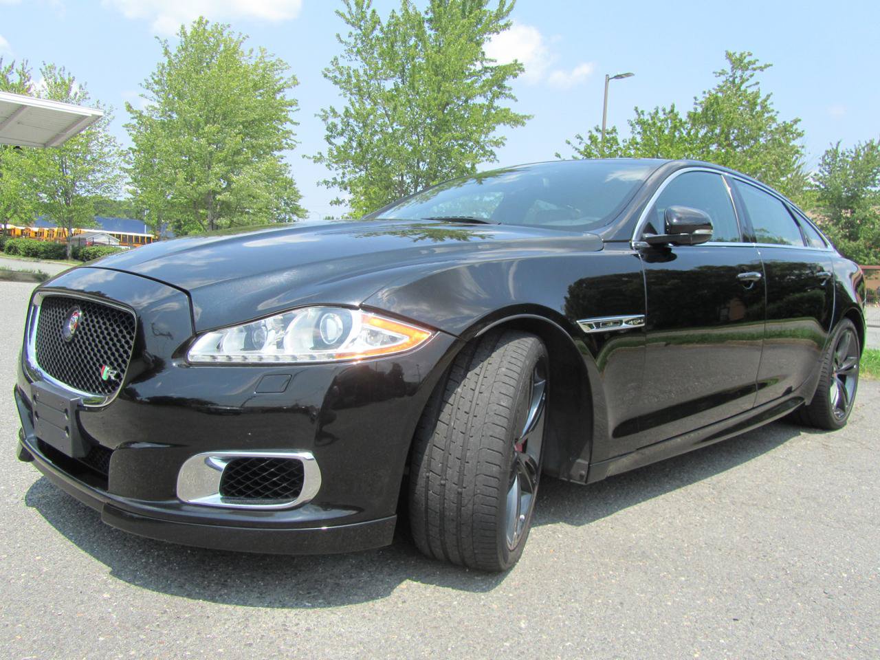 Used 2014 Jaguar XJ R Long Wheel Base RWD image 6