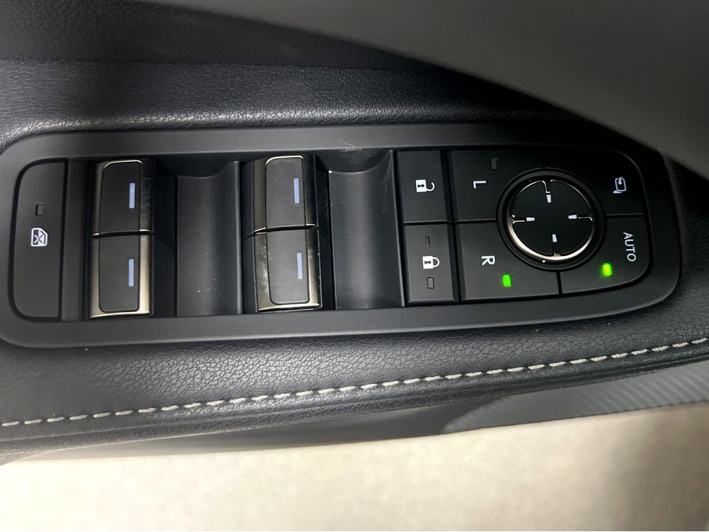 New 2026 Lexus RX 450h AWD image 40