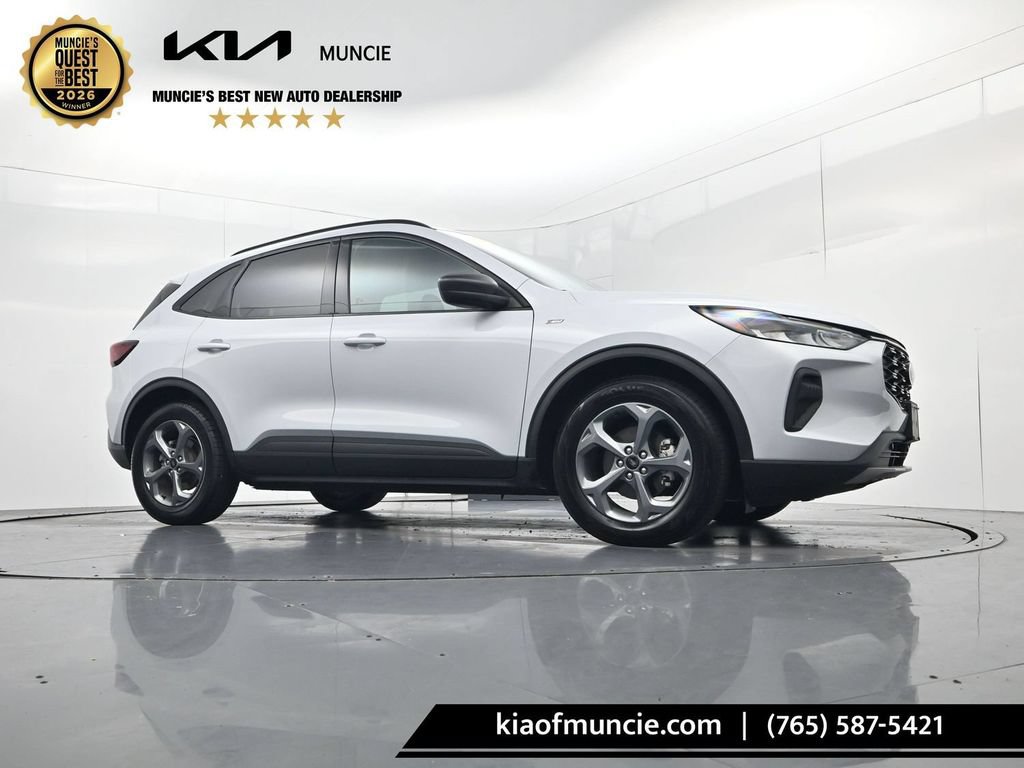Used 2025 Ford Escape ST-Line FWD image 35