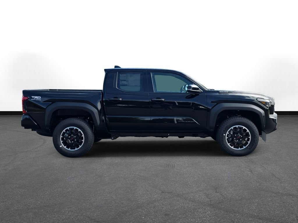 New 2025 Toyota Tacoma TRD Off-Road image 4
