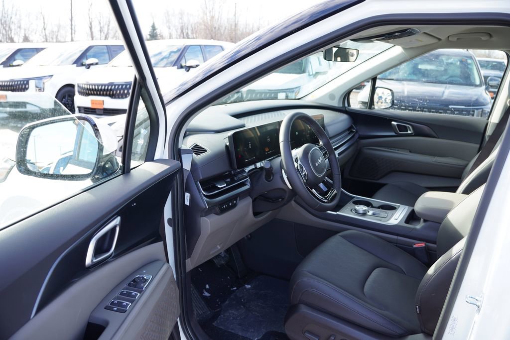 New 2026 Kia Carnival LXS image 10