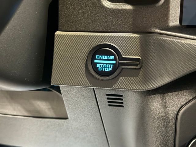 Used 2024 Ford Bronco Black Diamond image 17