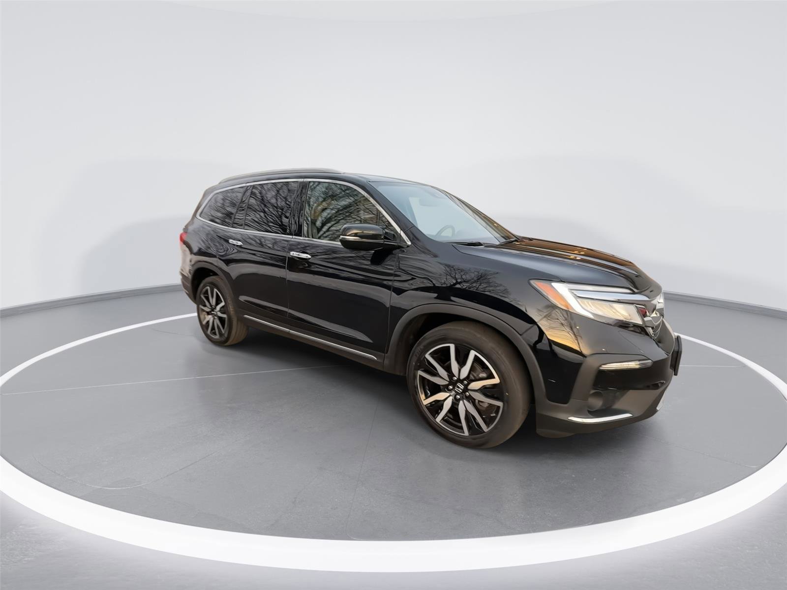 Used 2022 Honda Pilot Touring image 2