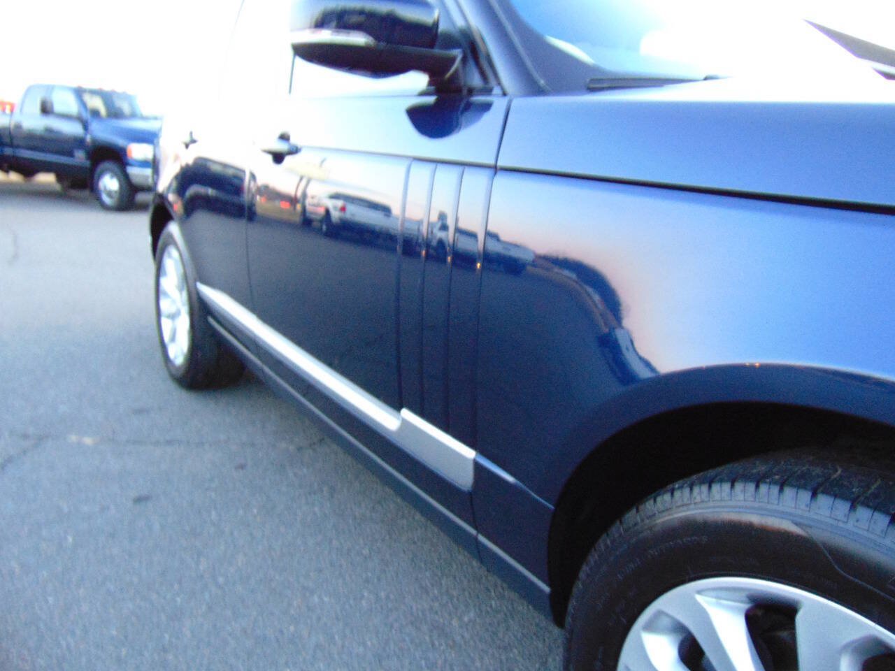 Used 2017 Land Rover Range Rover HSE AWD/4WD image 64