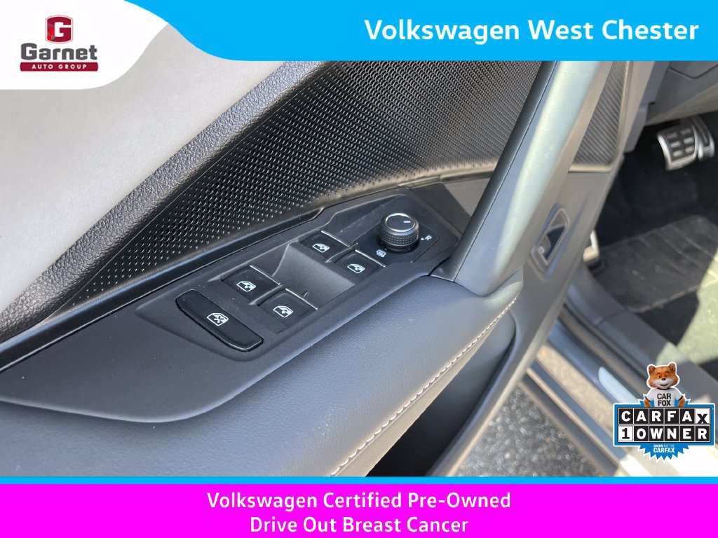 Certified 2025 Volkswagen Tiguan SE R-Line AWD/4WD image 13