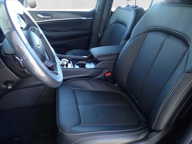 New 2026 Jeep Grand Cherokee Limited Reserve image 13