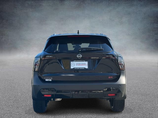 New 2026 Nissan Kicks SR FWD image 3
