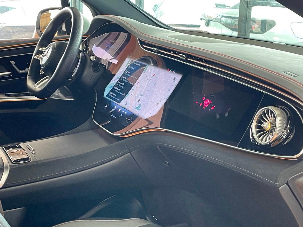 Used 2024 Mercedes-Benz EQE AMG 4MATIC SUV image 27