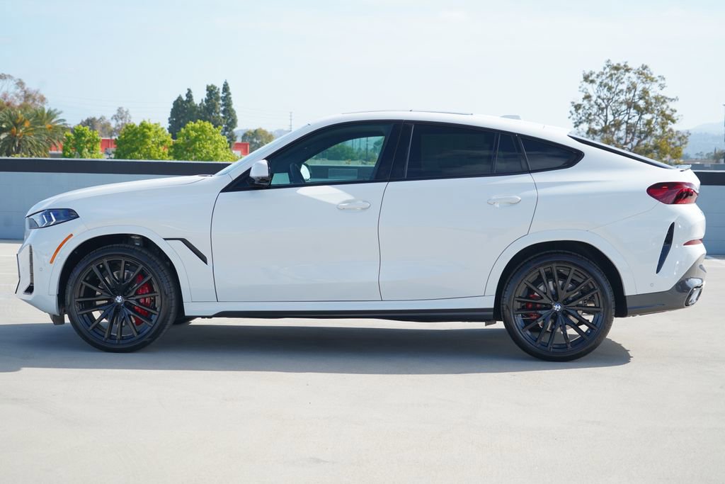 New 2026 BMW X6 xDrive40i w/ Premium Package AWD/4WD image 4