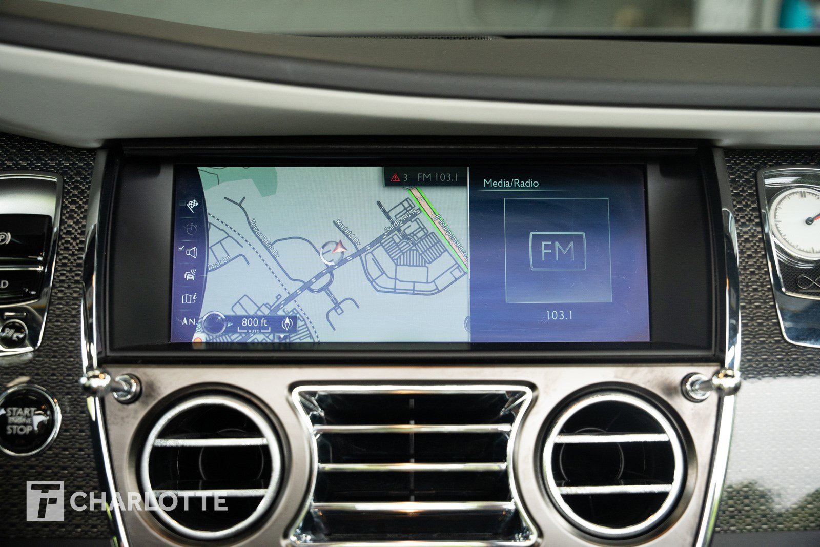 Used 2019 Rolls-Royce Dawn image 27