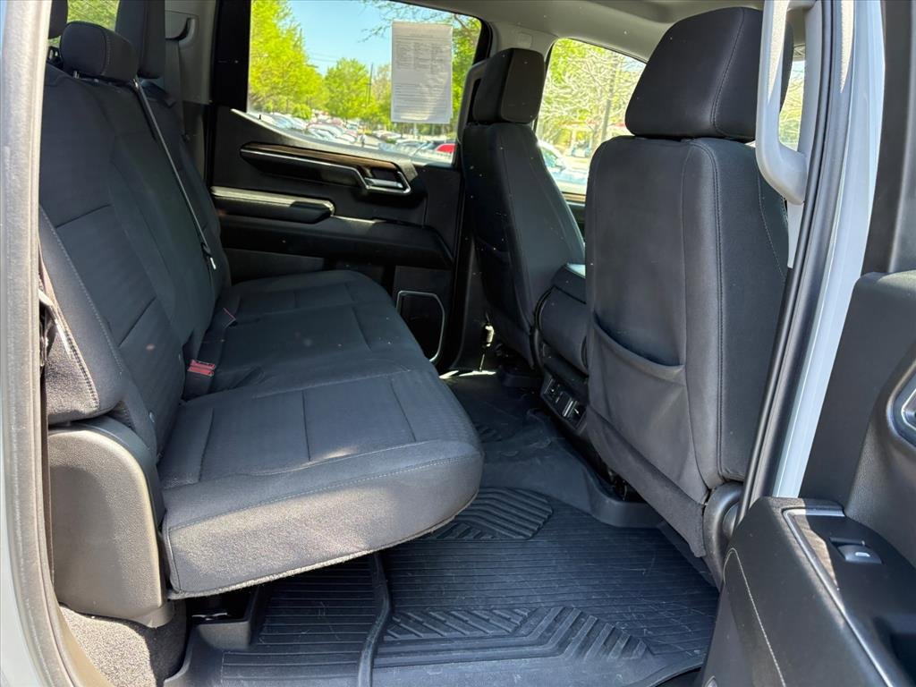 Used 2024 Chevrolet Silverado 1500 LT RWD image 18