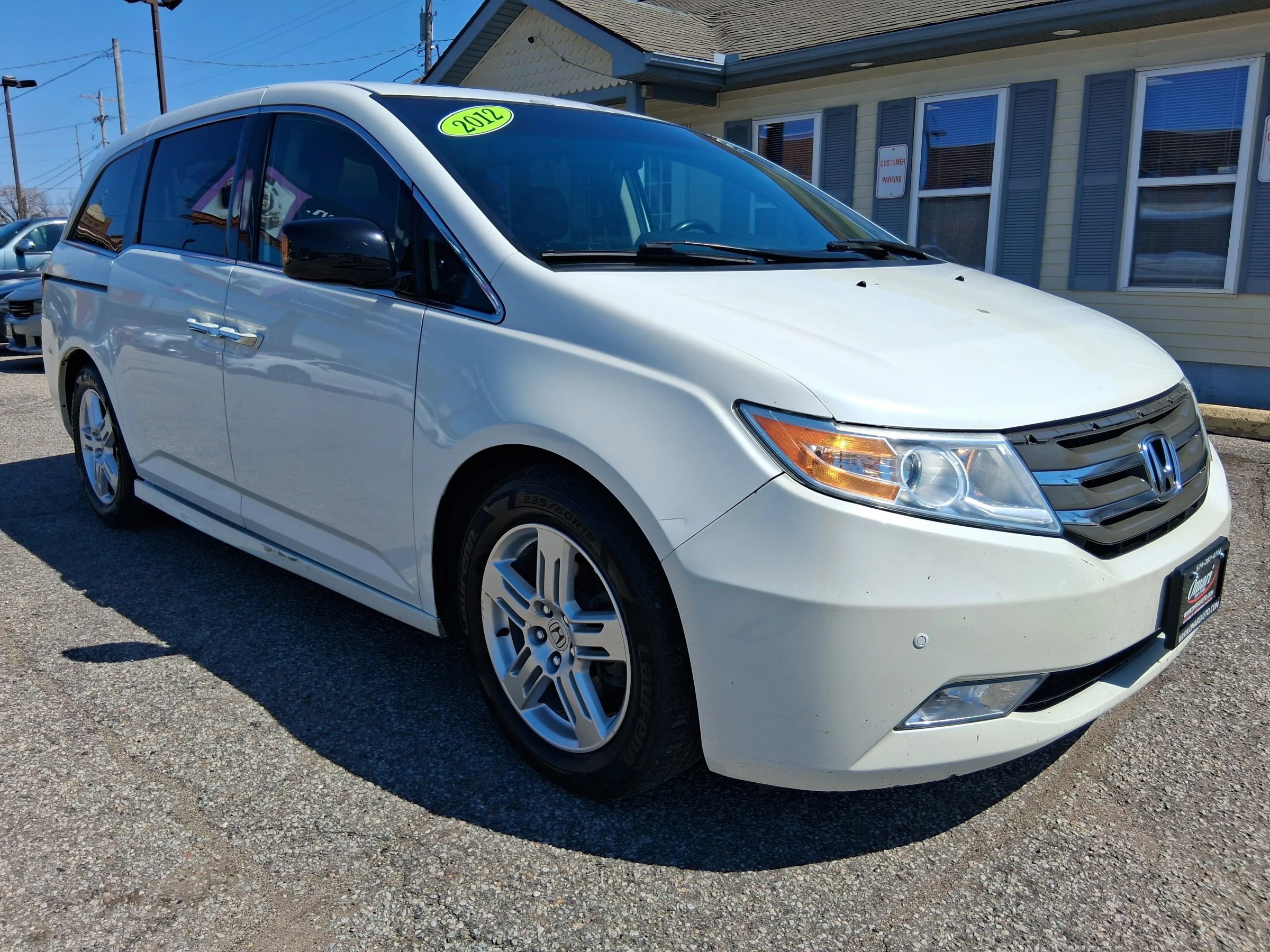 Used 2012 Honda Odyssey Touring Elite image 2