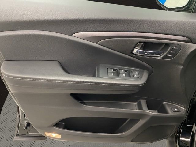 Used 2023 Honda Ridgeline RTL-E image 21