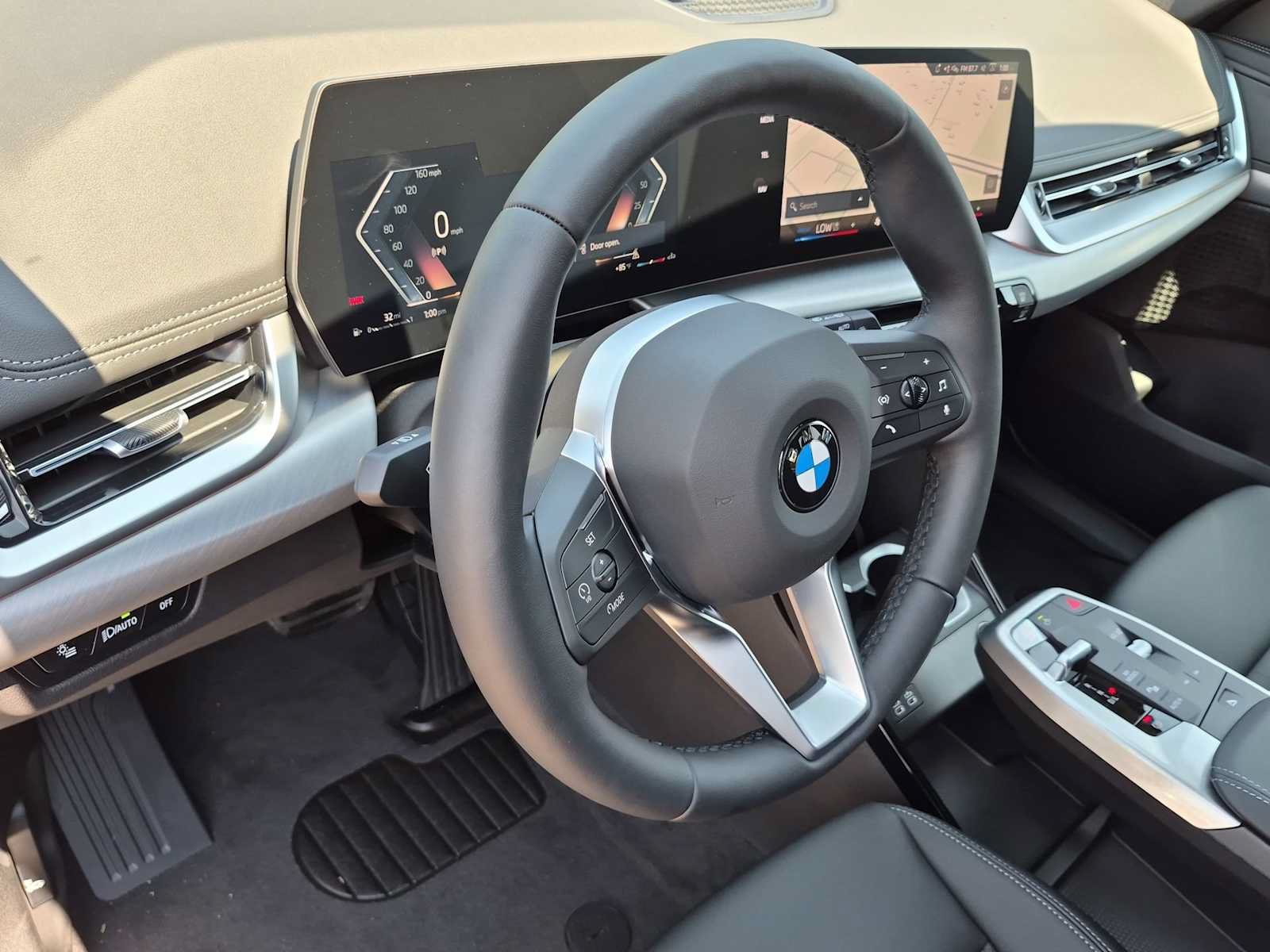 Used 2026 BMW X1 xDrive28i w/ Convenience Package AWD/4WD image 10