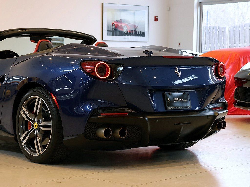 Certified 2022 Ferrari Portofino M image 63