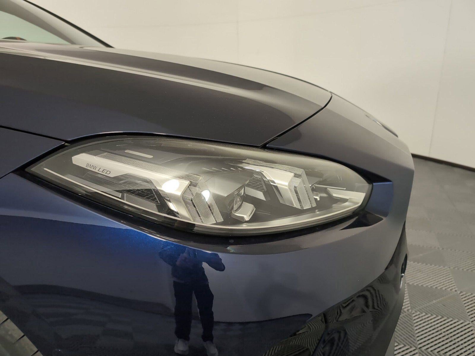 Used 2025 BMW M235i xDrive w/ Premium Package image 11