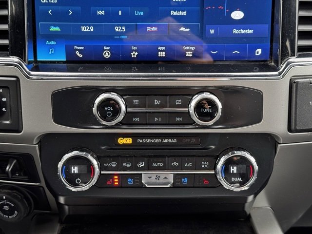 Used 2022 Ford F350 Lariat w/ Chrome Package image 13