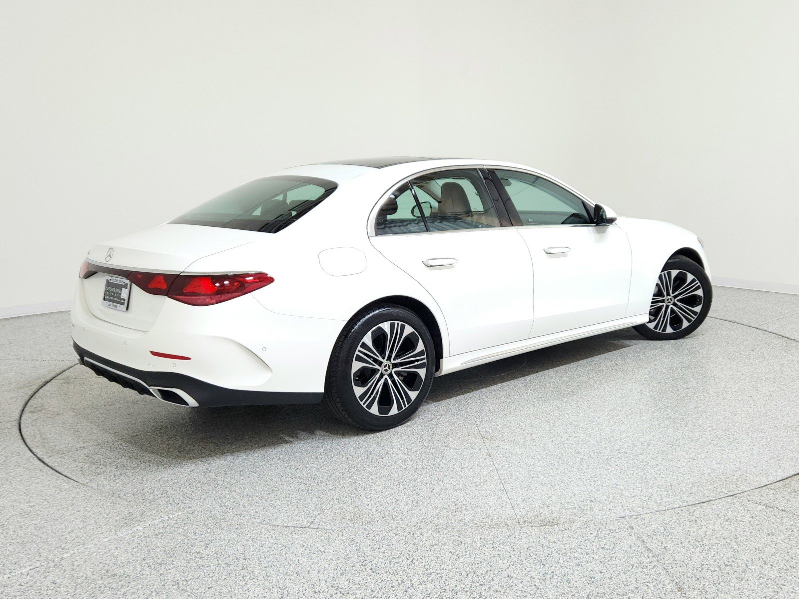 Certified 2025 Mercedes-Benz E 350 Sedan image 3