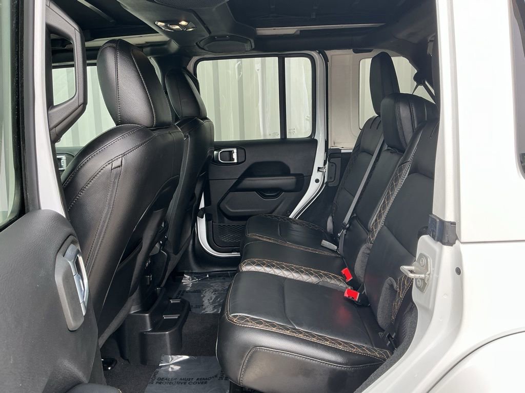 Used 2023 Jeep Wrangler Altitude image 16