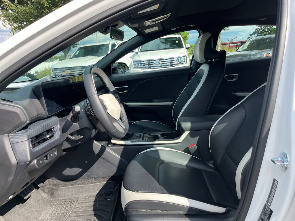 Used 2026 Kia K4 GT-Line w/ GT-Line Sunroof Package FWD image 9