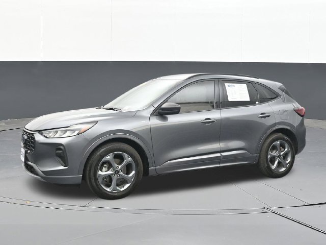 Used 2024 Ford Escape ST-Line w/ Tech Pack #1 FWD image 7