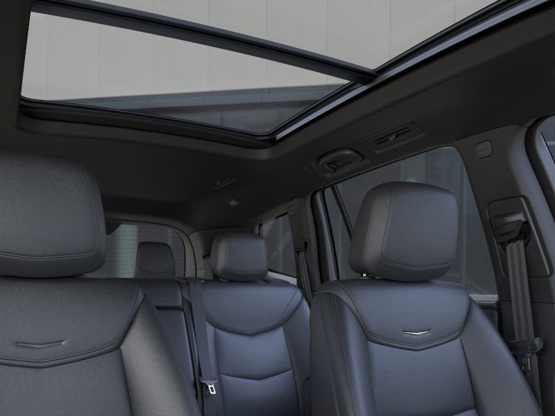 Used 2025 Cadillac XT6 Luxury image 25
