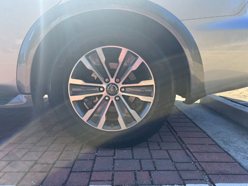 Used 2019 Nissan Armada SL w/ Premium Package image 44