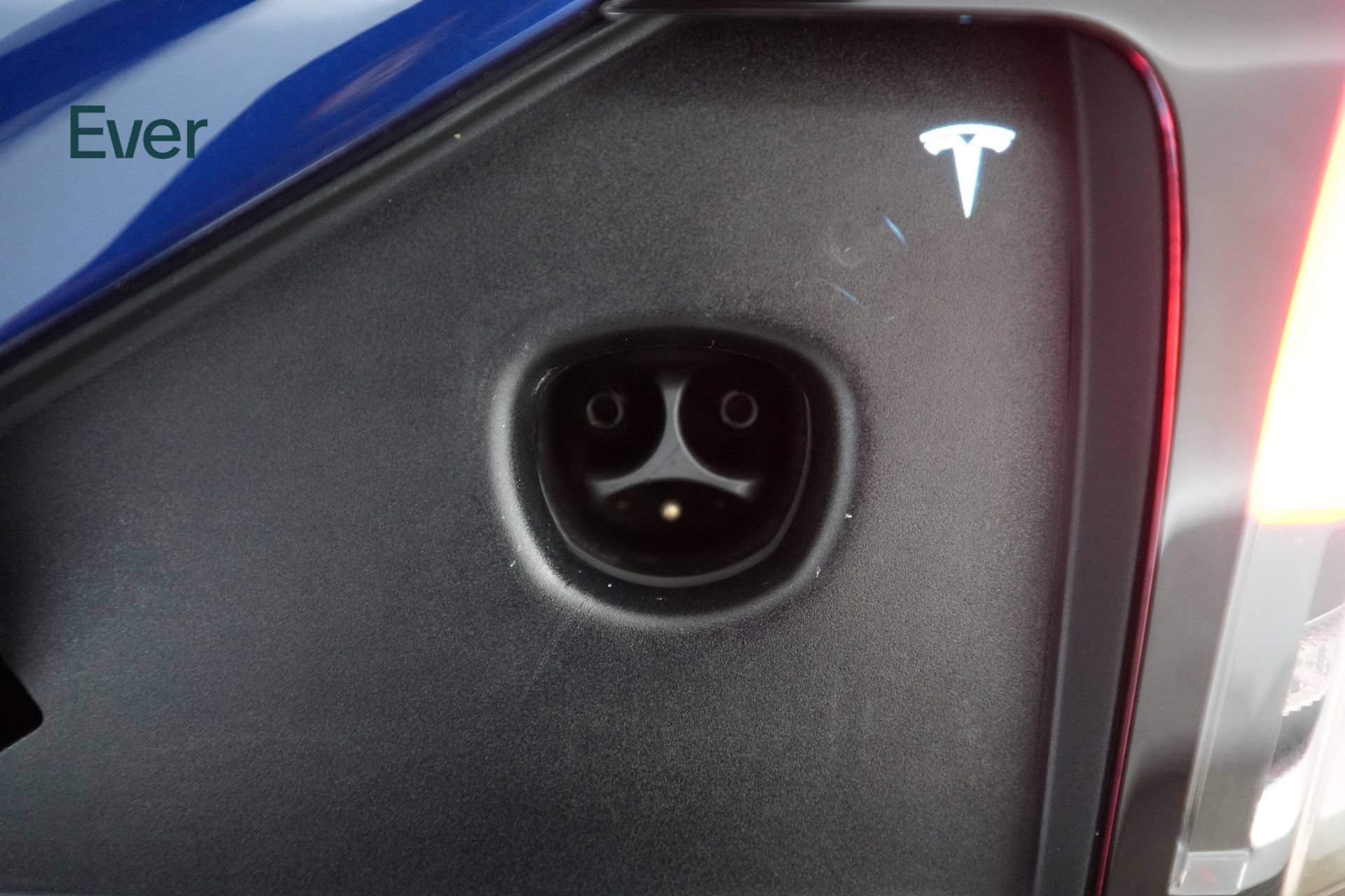 Used 2023 Tesla Model X AWD/4WD image 10