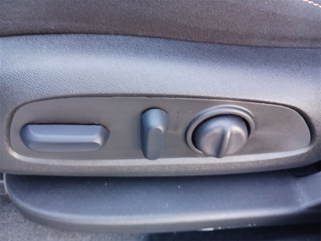 Used 2024 Chevrolet Equinox LT w/ LPO, Floor Liner Package image 30