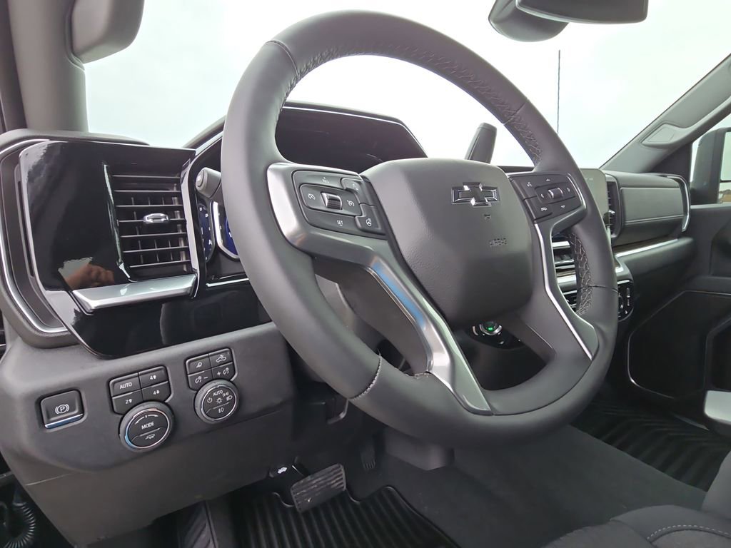 Used 2026 Chevrolet Silverado 2500 LT w/ Trail Boss Package image 14