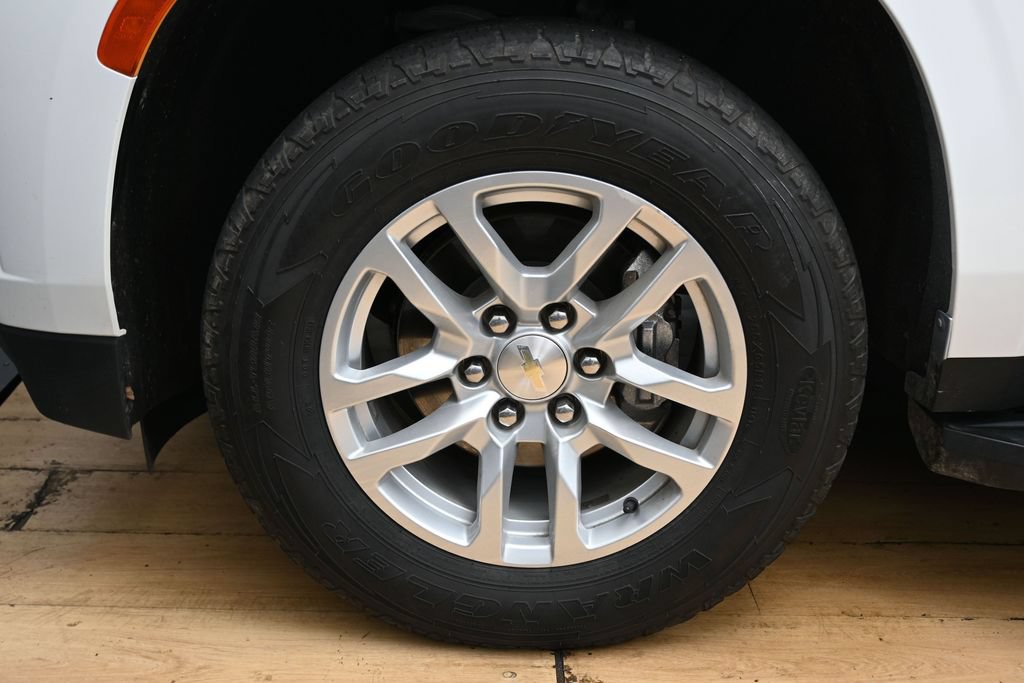 Used 2021 Chevrolet Tahoe LS AWD/4WD image 10