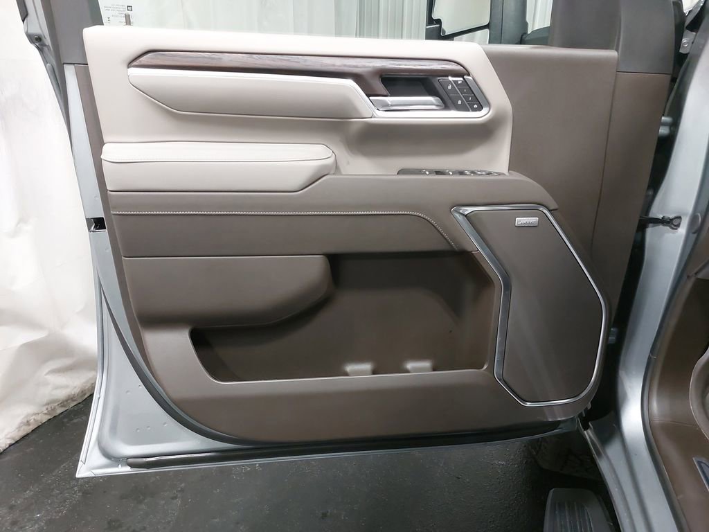 New 2026 GMC Sierra 2500 SLT w/ SLT Premium Package image 27