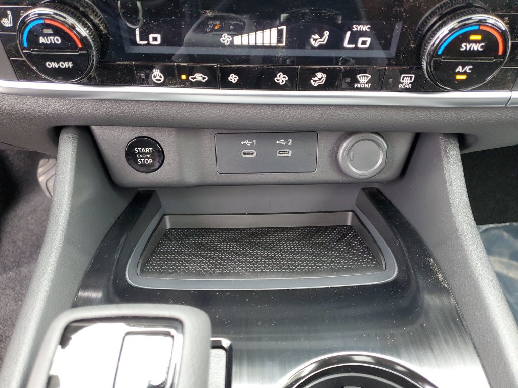 New 2026 Nissan Rogue Dark Armor AWD/4WD image 32