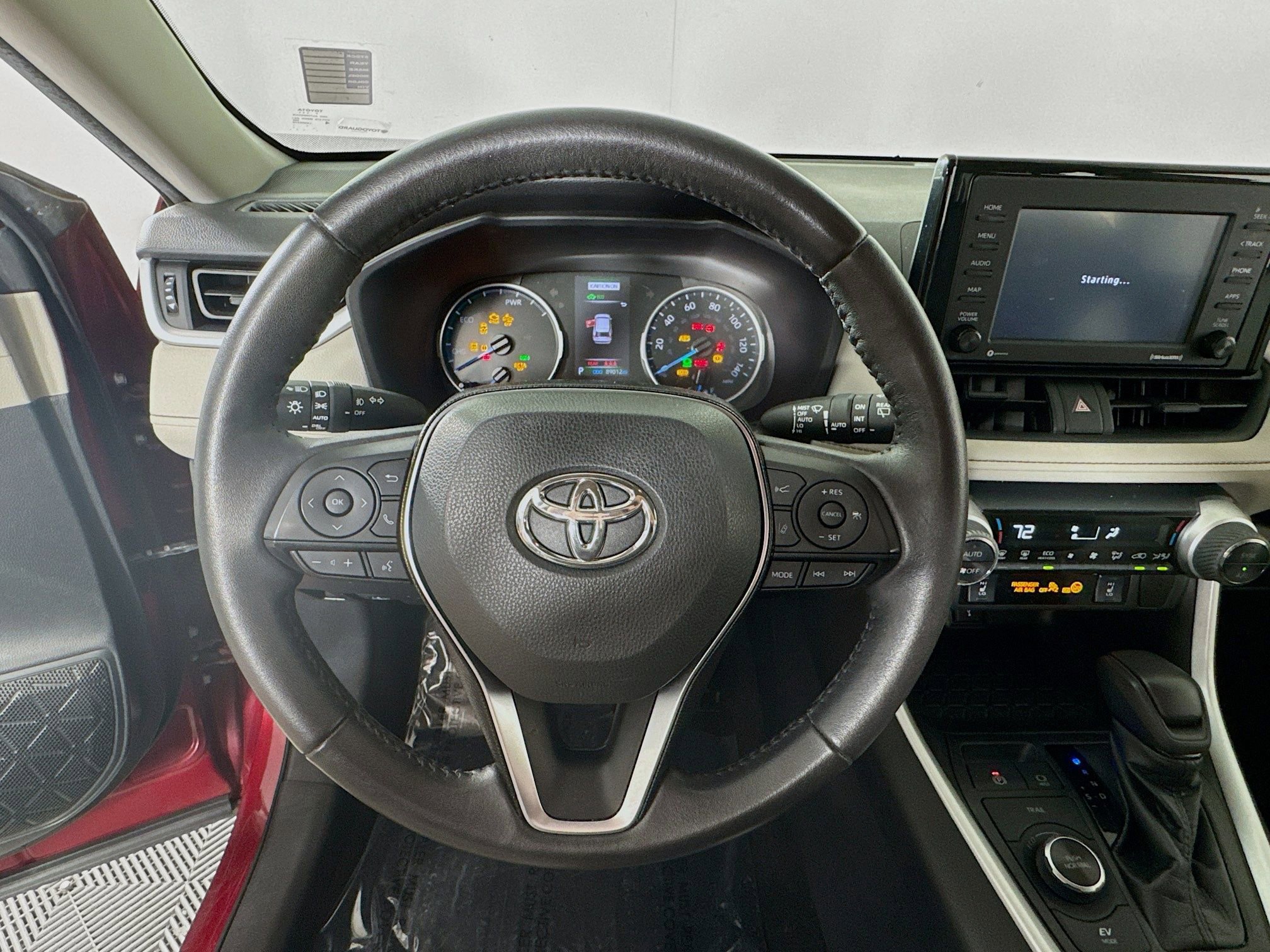 Certified 2021 Toyota RAV4 XLE w/ Convenience Package AWD/4WD image 13