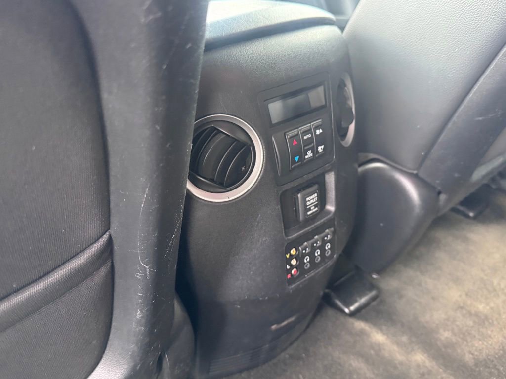 Used 2015 Honda Pilot Touring image 26