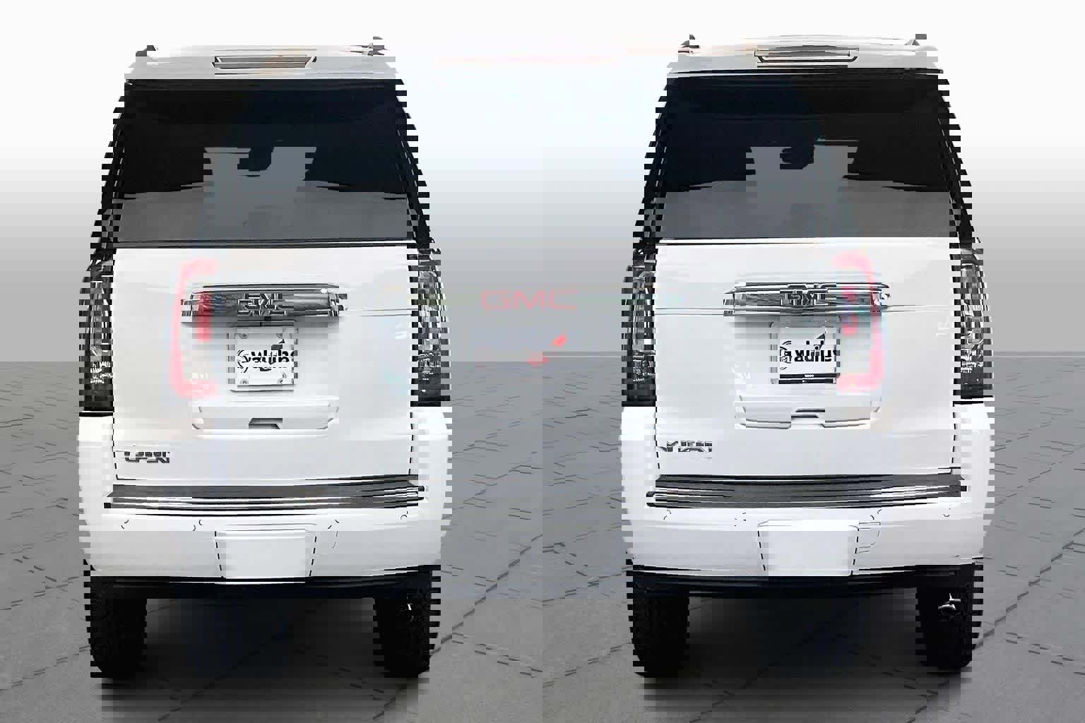 Used 2017 GMC Yukon Denali w/ Open Road Package image 4