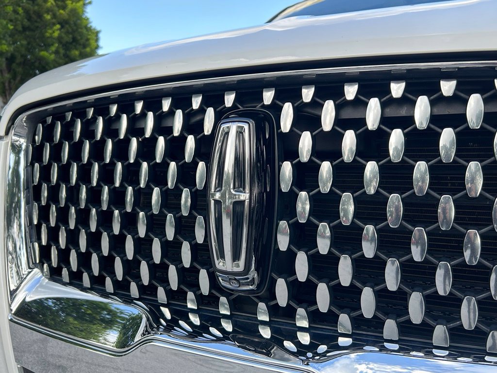 Used 2022 Lincoln Navigator L Black Label AWD/4WD image 34