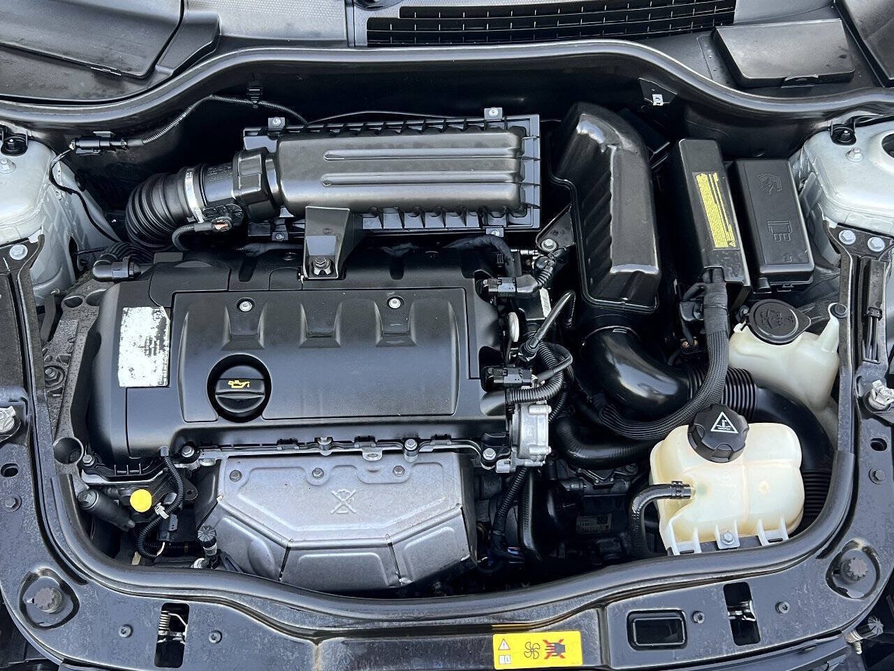 Used 2011 MINI Cooper Hardtop FWD image 15