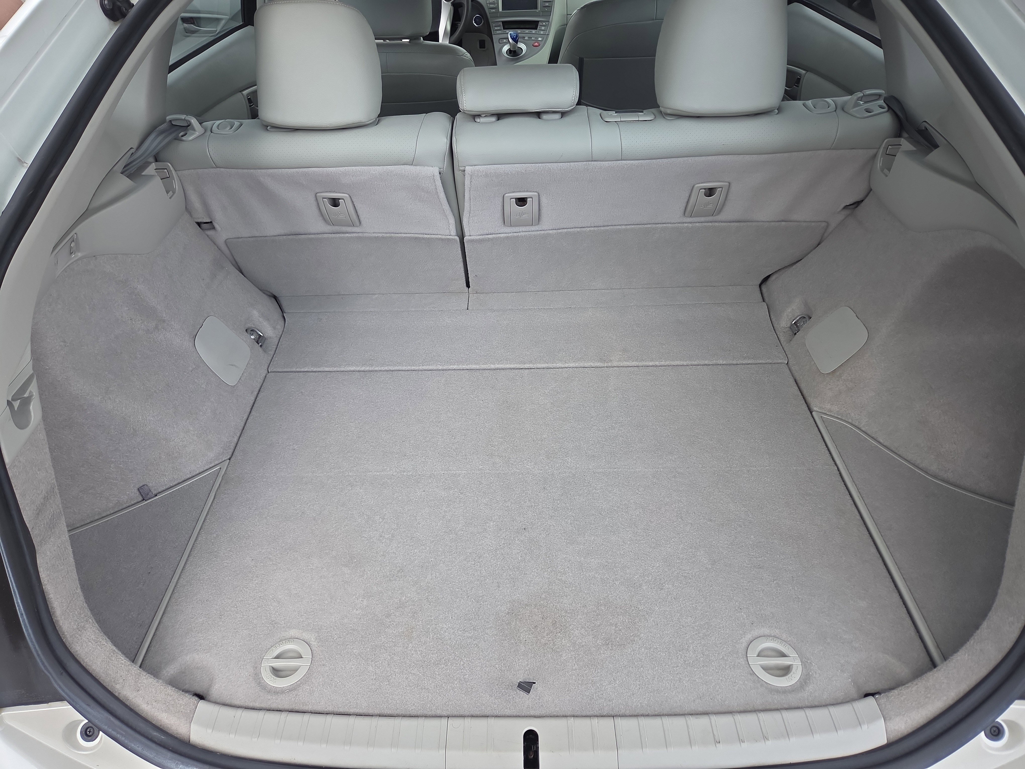 Used 2015 Toyota Prius Two image 30