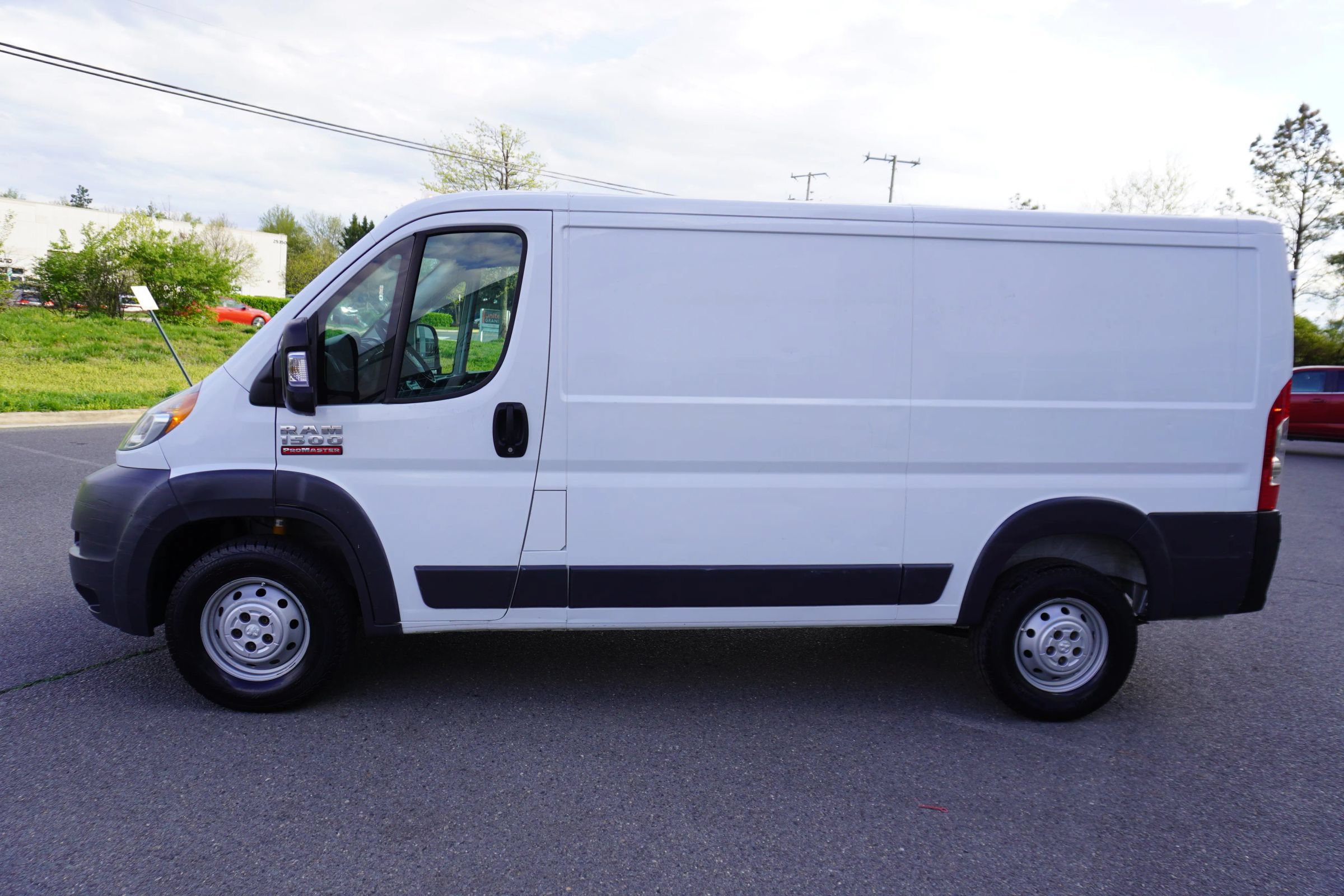 Used 2015 RAM ProMaster 1500 w/ Interior Convenience Group FWD image 4