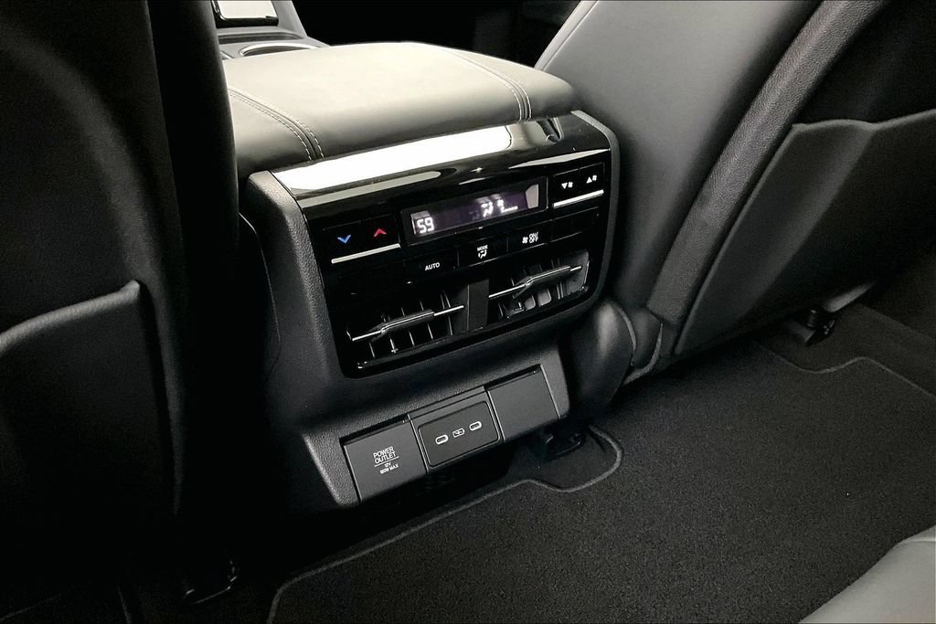 Certified 2026 Acura MDX FWD w/ Technology Package image 30