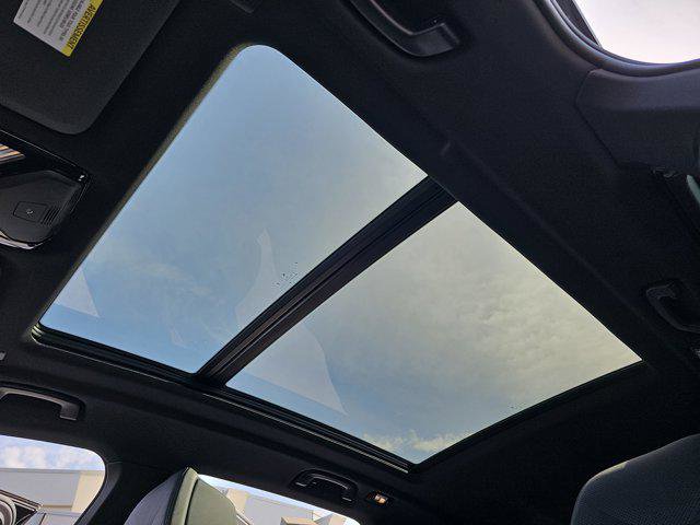 Used 2025 BMW X5 sDrive40i w/ Climate Comfort Package image 30