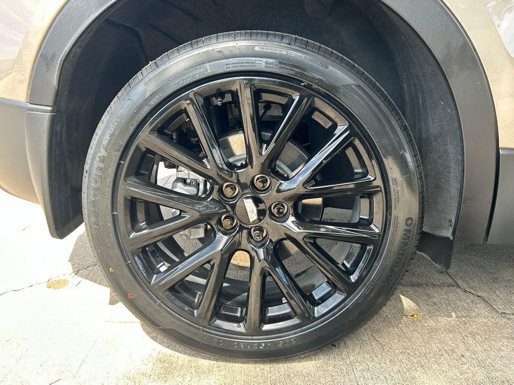 Used 2023 Cadillac XT4 Sport FWD image 44
