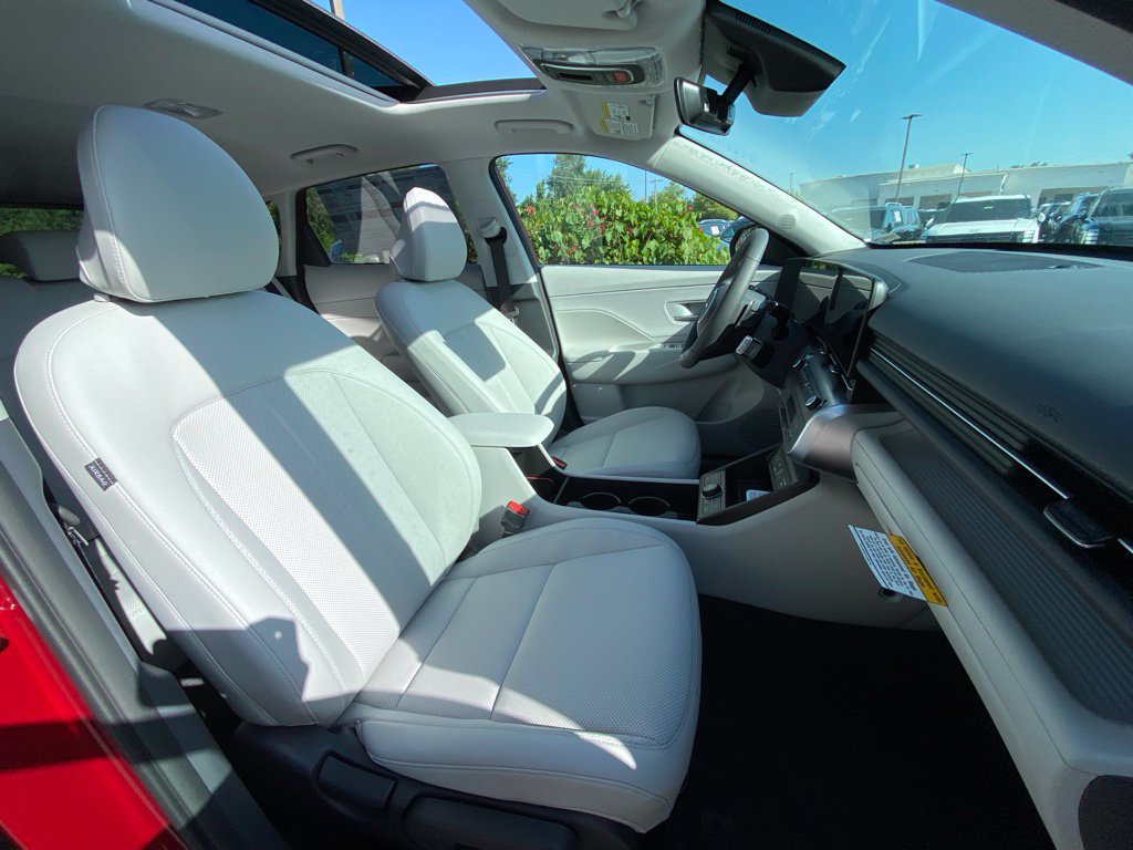 New 2026 Hyundai Kona Limited FWD image 32