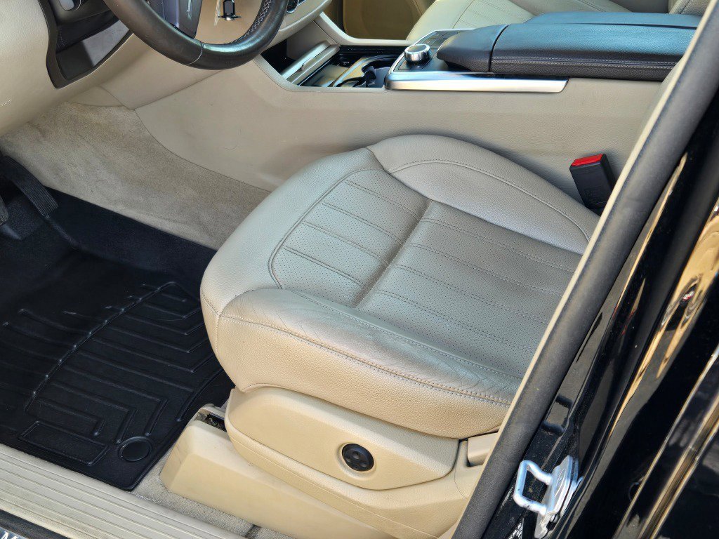 Used 2014 Mercedes-Benz GL 450 4MATIC image 22